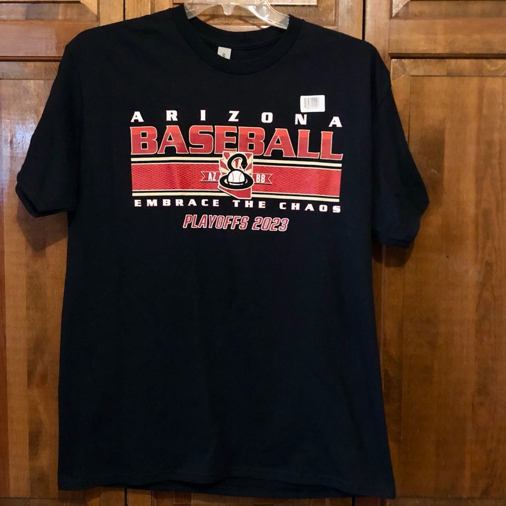 T-Shirt Arizona Diamondbacks AZ BB  “Embrace The Chaos” Playoffs 2023, LG, NWOT